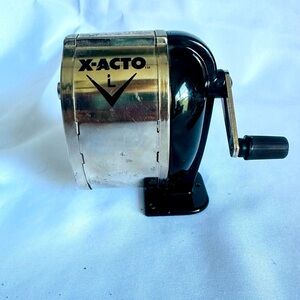 X-ACTO Manual Pencil Sharpener - Black and Silver